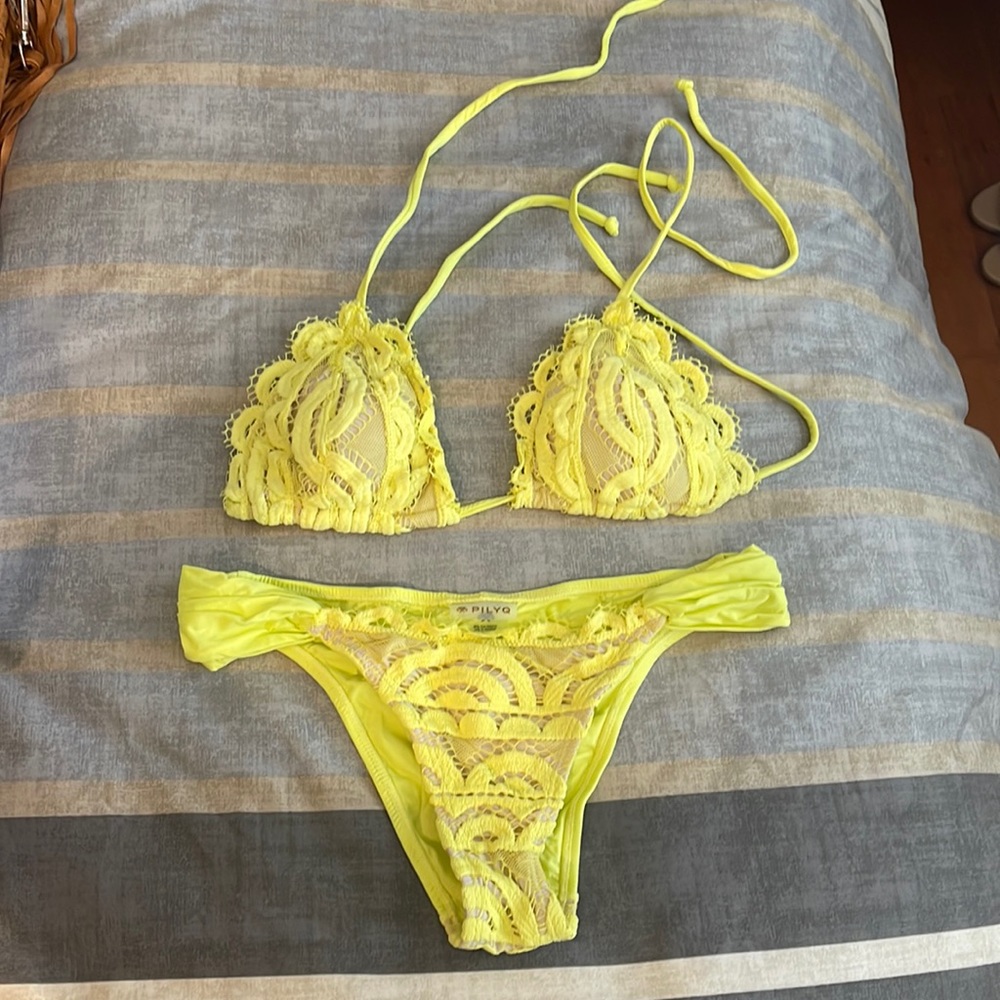 PIKYQ YELLOW BIKINI